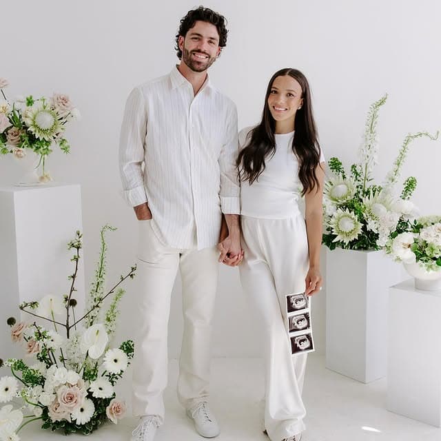 Mallory and Dansby Swanson Announce First Pregnancy with Heartwarming Photo Reveal